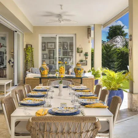Vila Golf & Sun Retreat