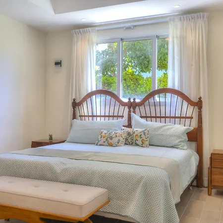 Golf & Sun Retreat Vila *